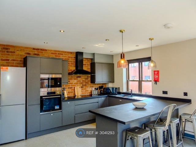 Derby, Derby DE1, 6 bed flat to rent, £5,500 pcm | PrimeLocation
