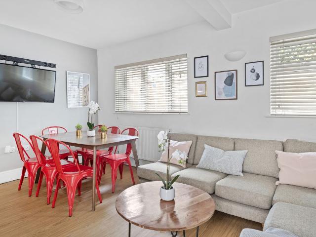 Derby Grove, Nottingham NG7, 7 bed terraced house to rent, £750 pppm | PrimeLocation