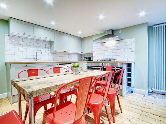 Derby Road, Manchester M14, 8 bed terraced house to rent, £706 pppm | PrimeLocation