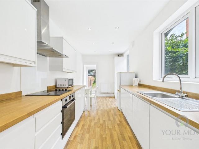 Derby Road, Northampton NN1 4 bed house to rent £8,800 pcm £2,031 pw