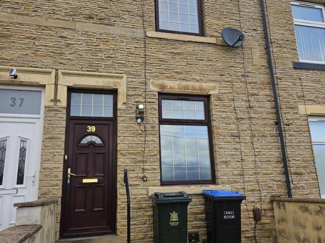 Derby Road, Bradford 3 bed terraced house to rent £850 pcm £196 pw
