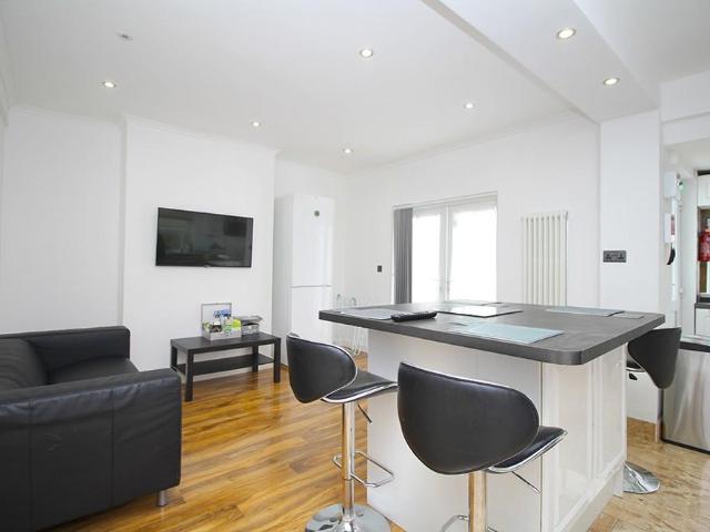 Derby Road, Loughborough, LE11 1 bed in a house share to rent £450 pcm £104 pw