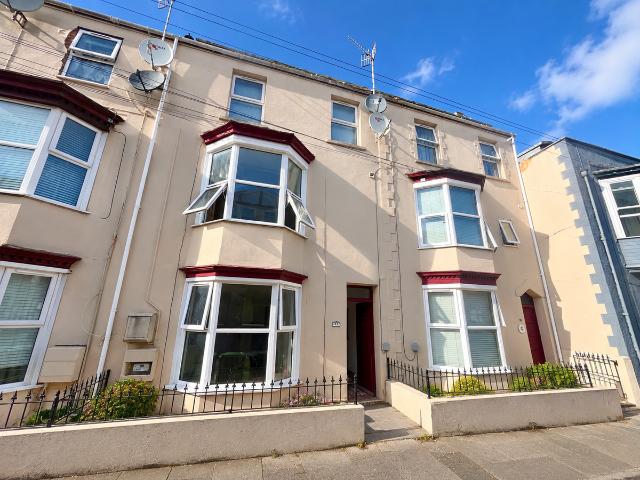 Derby Street, Weymouth DT4, 2 bed flat to rent, £1,200 pcm | PrimeLocation