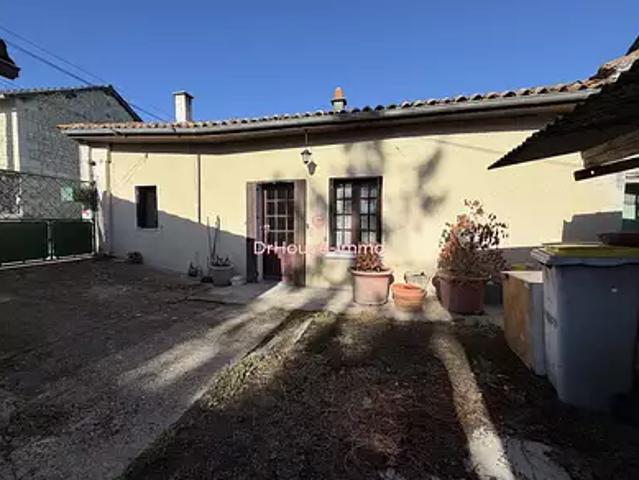 Dercé 86420 Achat / Vente maison 2 pièces t2 parking