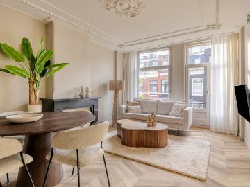 Derde Helmersstraat 26