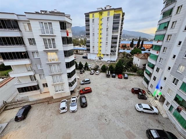 Derebahçe Masrafsız Satılık 3+1 Daire