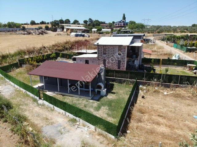 Dereköyde 250m² Bahçeli, 65m² Verandalı 1+1 Betonarme Ev Fırsatı