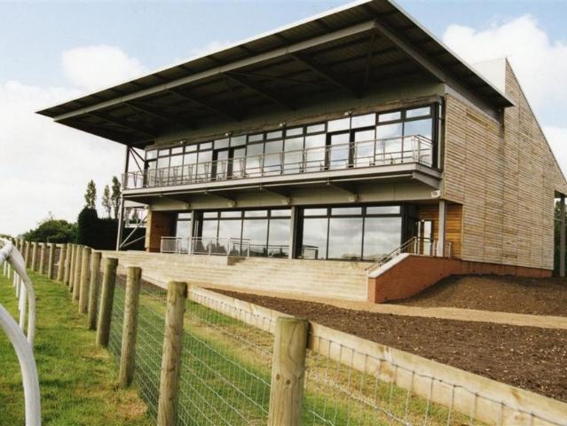Dereham Road, Hempton, NR21 7JY