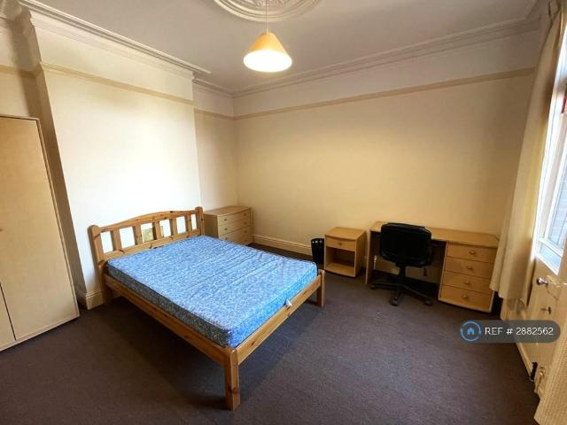 Dereham Road, Norwich, NR2 1 bed in a house share to rent £590 pcm £136 pw