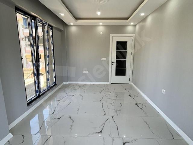 DERİNCE ÇENEDAĞ MAHALLESİNDE SATILIK SIFIR DAİRE