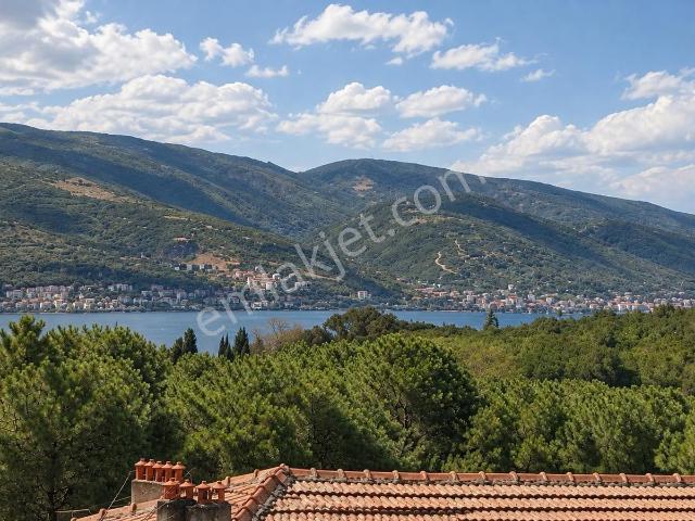 Derince Dumlupınar'da Kiralık 2+1 Ara Kat 75m² Daire