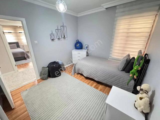 Derman'dan*3+1*karapürçek Çarşı İçerisinde*1.kat*125m2*full Yapı