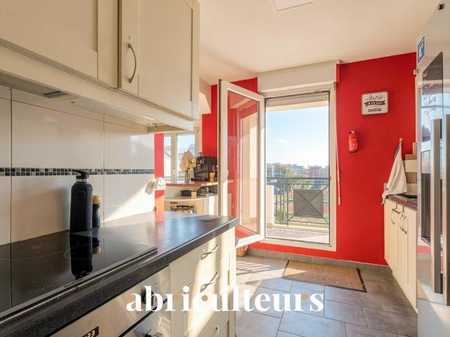 Dernier étage avec extérieur – Appartement modulable ISSY LES MOULINEAUX