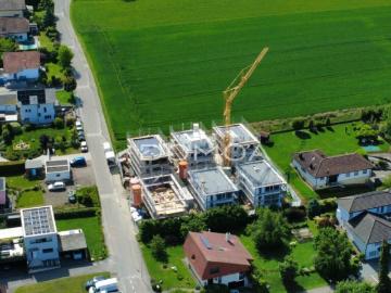 Dernière villa avec jardin de 4,5 pièces, cadre verdoyant et prestations haut de gamme !