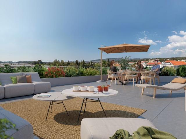 Dernière opportunité ! Grand duplex avec terrasse de 53m² ! 93m² La Ciotat