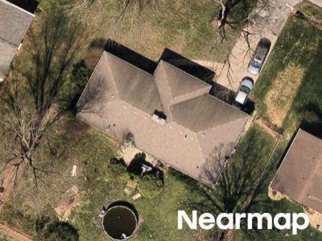Derome Dr