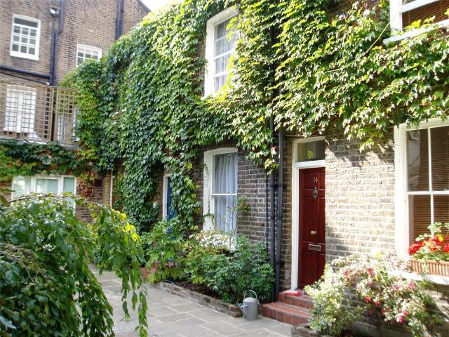 Derry and Toms Building, 99 121 Kensington High Street, London, W8 5SF, United Kingdom | 2 bed townhouse for rent #139071648 | Rentberry