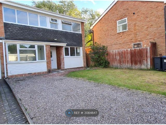 Derry Close, Birmingham B17, 4 bed semi detached house to rent, £1,700 pcm | PrimeLocation