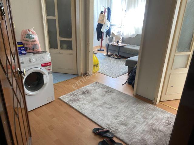 Destan 995 Kocamustafapaşa Ali fakih civarı 1+1 Yüksek giriş 55m2 Sağlam kiracılı Açıklama Okuyun