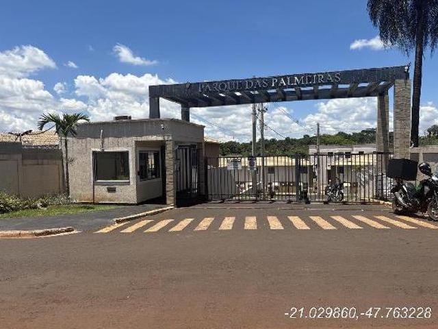 Destaque da região — Casa no Desmembramento Castilhano, Jardinopolis SP, Nº 593, 3 quartos, 1 vaga