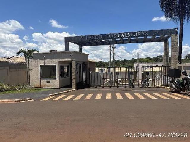 Destaque da região — Casa no Desmembramento Castilhano, Jardinopolis SP, Nº 593, 3 quartos, 1 vaga