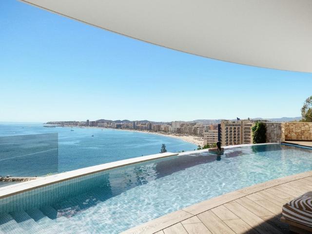 Desarrollo Nuevo: Precios desde 725.000 € hasta 1.790.000 €. 109m² Carvajales