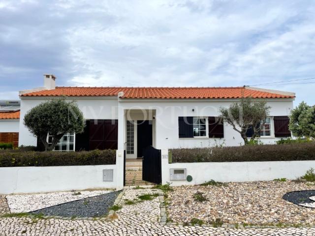 Descubra a Exclusividade de Viver e Investir em Porto Covo Moradia T3
