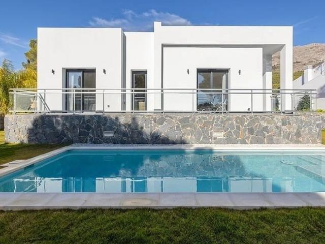 Descubra el máximo lujo moderno con esta extraordinaria vill. 226m² Altea la Vella