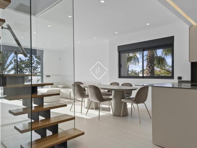 Descubra Golden Hills, una sofisticada promoción de obra nue. 194m² El Paraiso