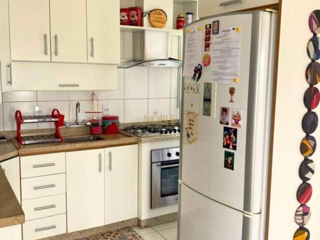 Descubra o seu novo lar neste charmoso apartamento de 3 dormitórios mobiliado