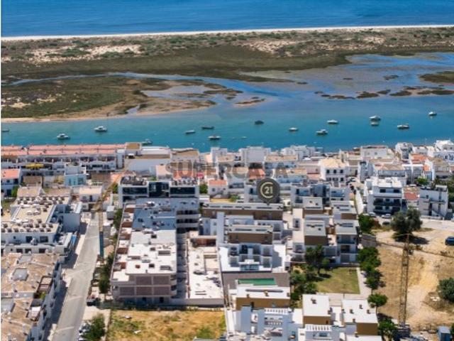 Descubra o seu refúgio no Algarve T2 em Cabanas de Tavira a 200 da Ria Formosa