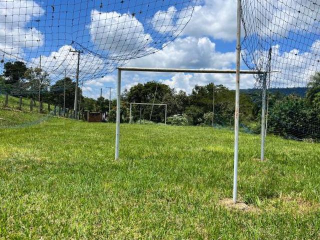 Descubra seu refúgio na natureza com este terreno privilegiado de 2 ha