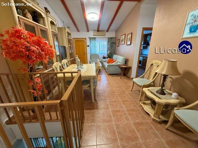 Descubre tu nuevo hogar en la Pobla de Vallbona: un paraíso en la Urbanización San Martín