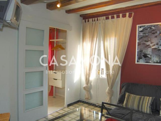 Descubre una oportunidad de inversión excepcional en el cora. 74m² Barcelona