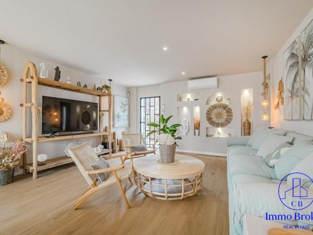 Descubre Villa Oceania, una propiedad de lujo totalmente ren. 206m² Arona