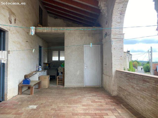 Descubre el Potencial de esta Gran Casa Familiar en Pontós