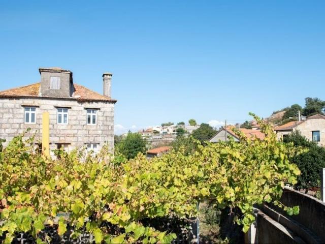 ¡Descubre esta magnífica propiedad en Coruxo, una oportunida. 499m² Vigo