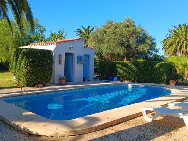Descubre esta villa con encanto de solo una planta rodeada d. 120m² Dénia