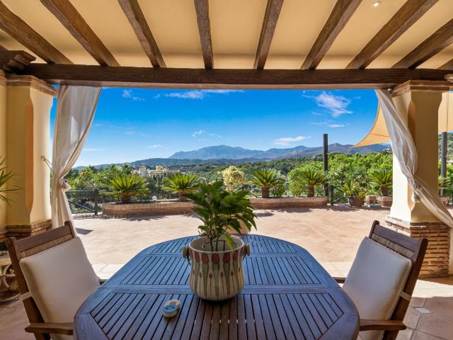 Descubre esta villa tradicional de calidad, ubicada en el pr. 658m² Benahavís