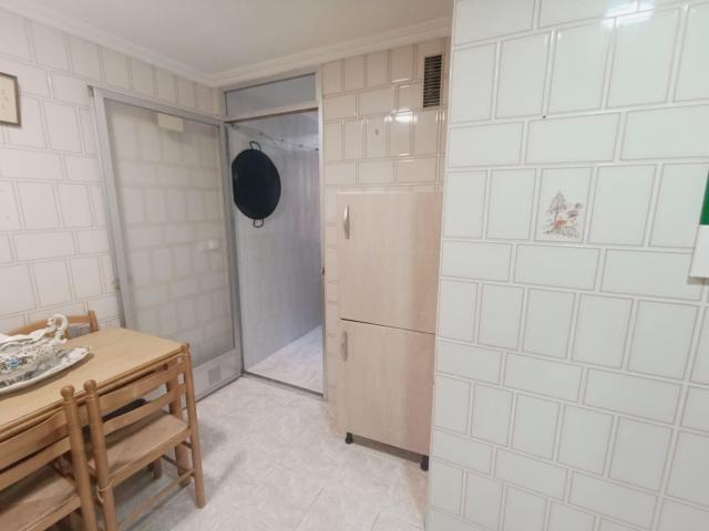Descubre este encantador piso ubicado en la codiciada Plaza. 104m² Elche