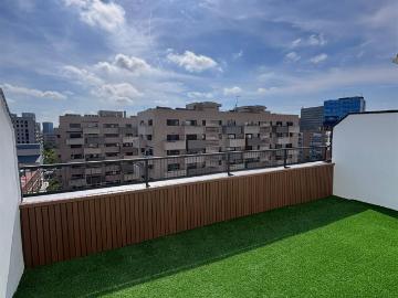 Descubre este impresionante ático ubicado en el Paseo Zona F. 62m² Barcelona
