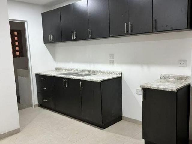 ¡Descubre la casa de tus sueños en Fraccionamiento Ancira! en Durango