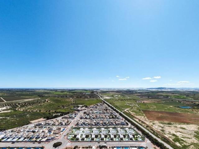 Descubre la elegancia de estas exclusivas casas unifamiliare. 145m² Murcia