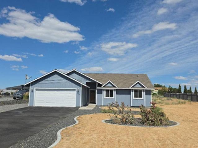 Desert Aire Dr SW