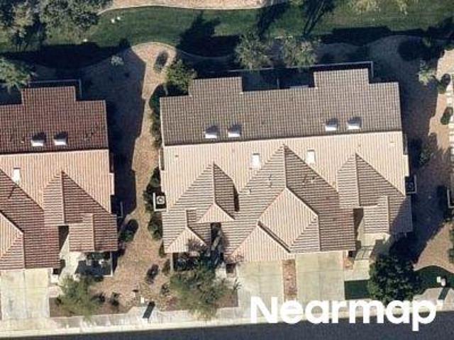 Desert Willow Dr