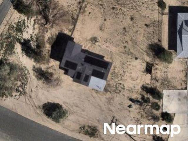 Desert Trail Dr