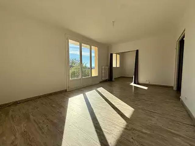 Désertines 03630 Achat / Vente appartement 4 pièces t4 jardin cave