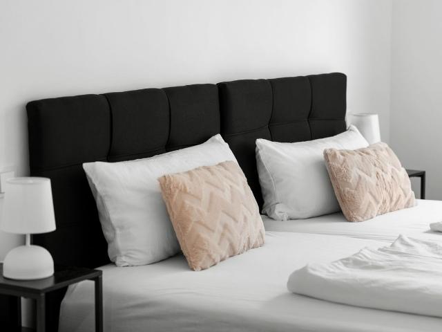 Design 3 Room Apartment ART DECÓ I Terrace I Family friendly I next to Mercedes & US Army I Kitchen I Home Office, Boblingen Amsterdam Apartments for Rent