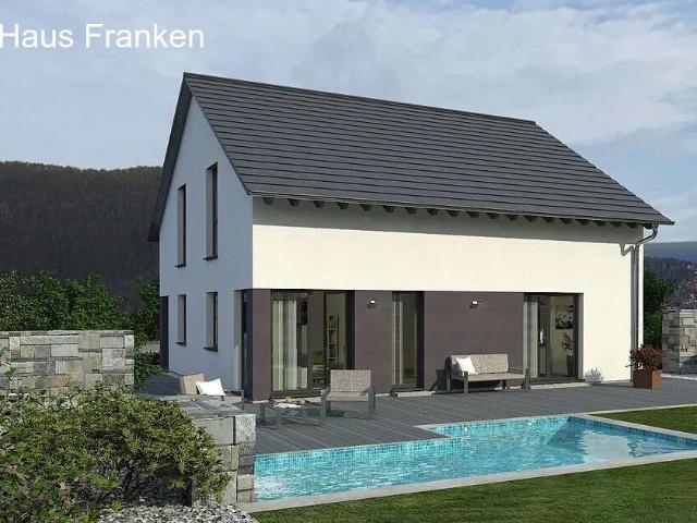 Design 16 mit Grundstück in Abenberg