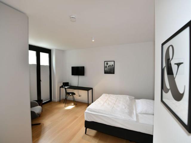 Design Apartment mit Balkon im Herzen Lindenthals